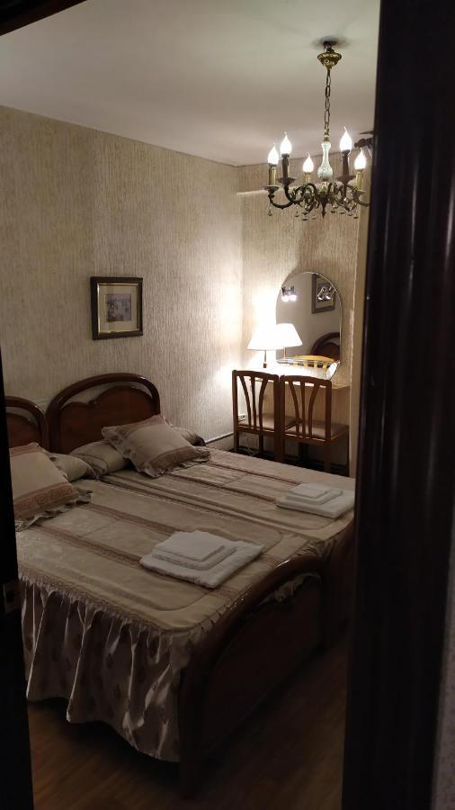 Habitacion Matrimonial Centro Ciudad Овиедо Екстериор снимка