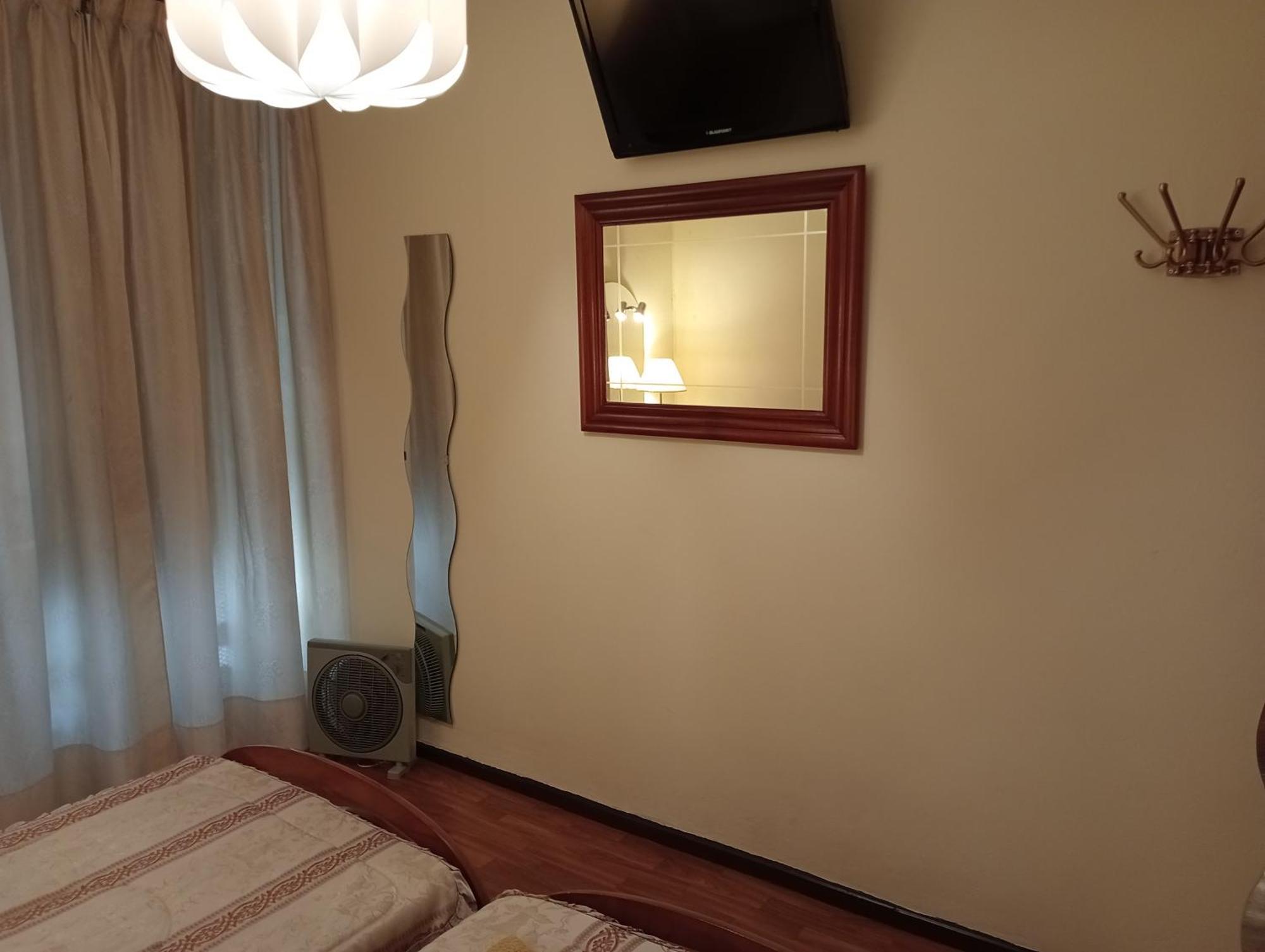 Habitacion Matrimonial Centro Ciudad Овиедо Екстериор снимка